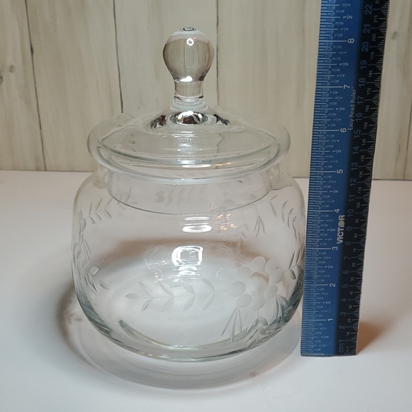 Accents Vintage Etched Glass Apothecary Jar Poshmark